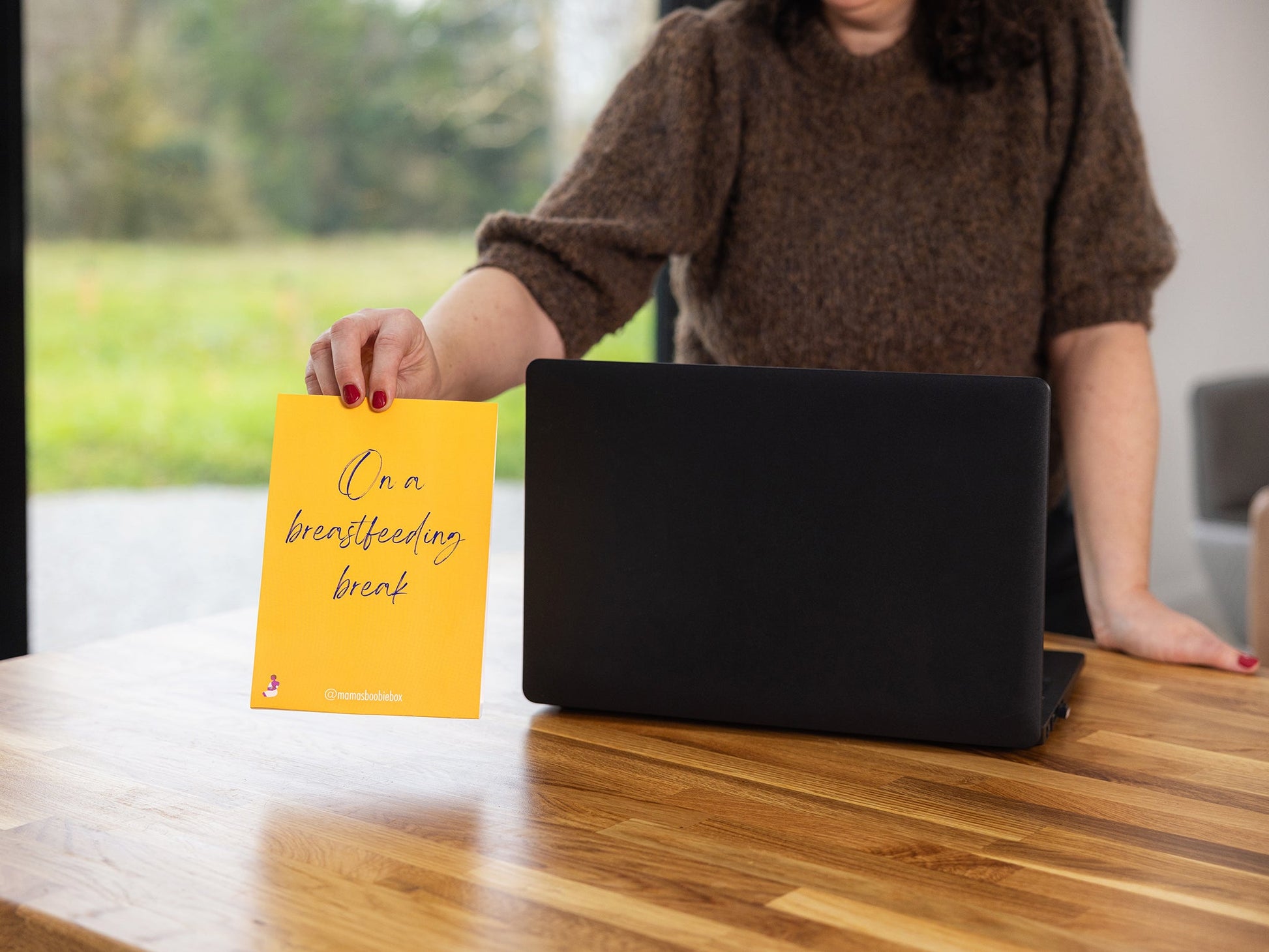 Breastfeeding Break Display sign put on table by a mum